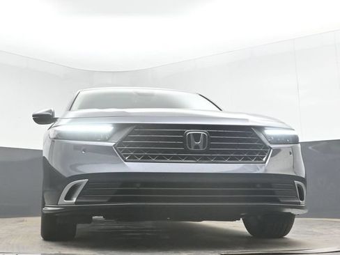 Used 2023 Honda Accord Touring image 43