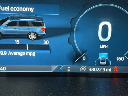 Certified 2023 Ford Expedition Platinum image 28