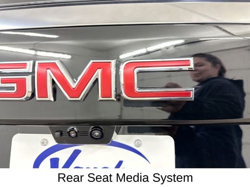 New 2026 GMC Yukon XL AT4 w/ AT4 Premium Plus Package AWD/4WD image 14