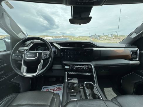 Used 2024 GMC Sierra 1500 Denali w/ Denali Reserve Package image 15