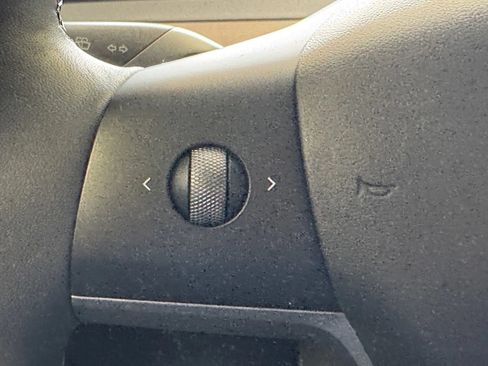 Used 2023 Tesla Model 3 Standard Range RWD image 24