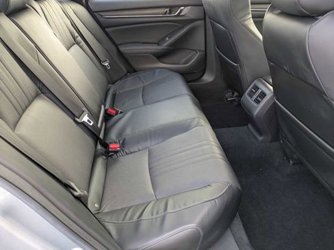 Certified 2018 Honda Accord EX-L image 17