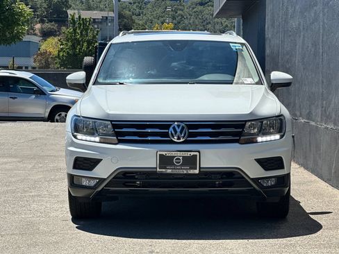Used 2020 Volkswagen Tiguan SEL AWD/4WD image 10