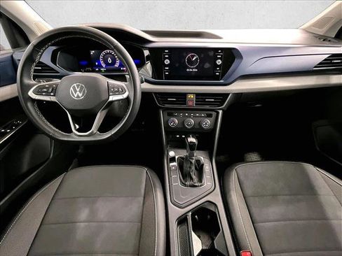Used 2022 Volkswagen Taos SE FWD image 16