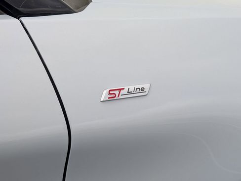 New 2026 Ford Explorer ST-Line image 17