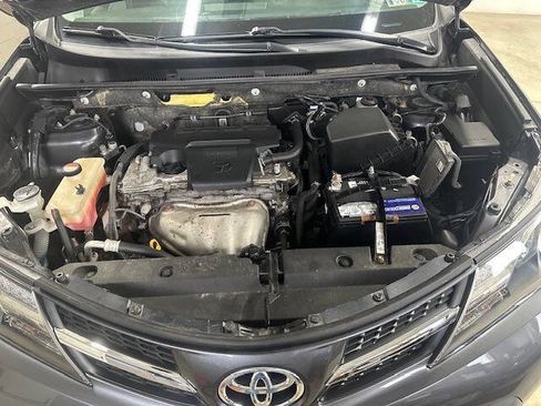 Used 2015 Toyota RAV4 XLE image 11