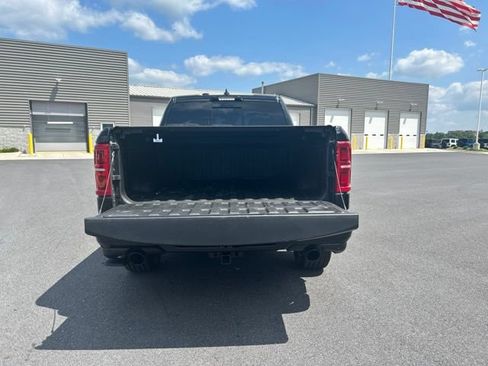 Used 2025 RAM 1500 Limited AWD/4WD image 4