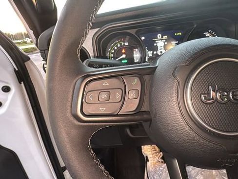 Used 2025 Jeep Wrangler Unlimited Sport S 4xe image 17