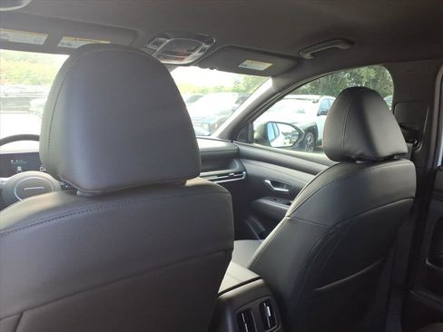 New 2025 Hyundai Santa Cruz SEL image 18