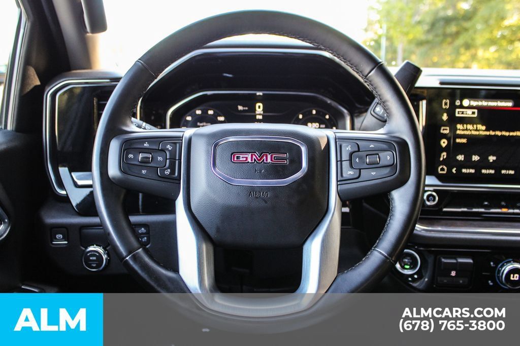 Used 2025 GMC Sierra 1500 SLT RWD image 23