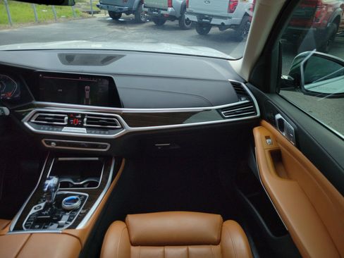 Used 2020 BMW X7 xDrive40i AWD/4WD image 22