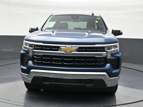 Used 2024 Chevrolet Silverado 1500 LT image 9