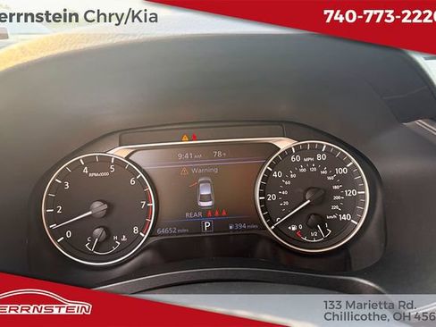 Used 2024 Nissan Altima 2.5 SV FWD image 11