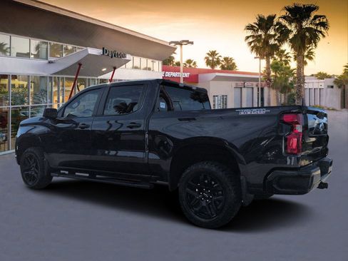 Used 2024 Chevrolet Silverado 1500 Custom Trail Boss w/ LPO, Dark Essentials Package AWD/4WD image 5