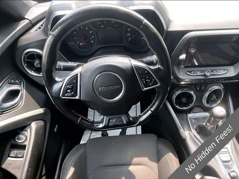 Used 2017 Chevrolet Camaro LT w/ Technology Package RWD image 5