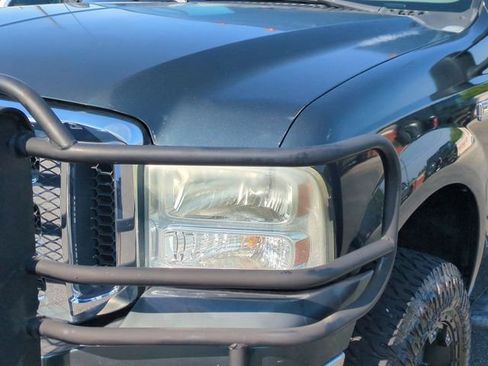 Used 2006 Ford F250 XLT AWD/4WD image 9