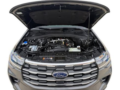 New 2026 Ford Explorer Active w/ Active Comfort Package AWD/4WD image 16