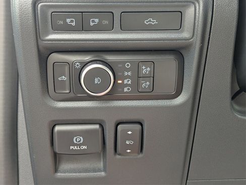 Used 2022 Ford F150 Platinum w/ Equipment Group 701A High image 13