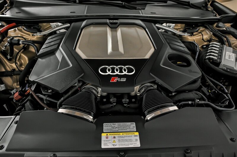 Used 2024 Audi RS 6 performance AWD/4WD image 13