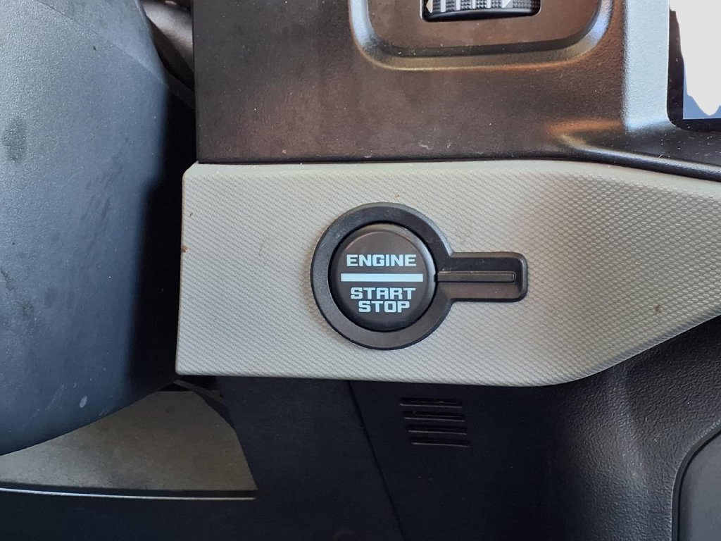 Used 2023 Ford Bronco Badlands w/ Sasquatch Package AWD/4WD image 13