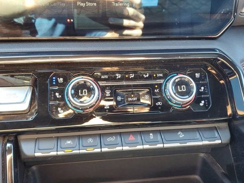 Used 2022 GMC Sierra 1500 AT4 w/ AT4 Preferred Package image 23