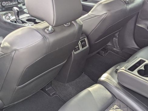 Used 2016 Nissan Maxima SR w/ Midnight Edition image 29