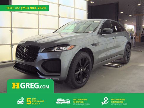 Used 2025 Jaguar F-PACE R-Dynamic S image 1