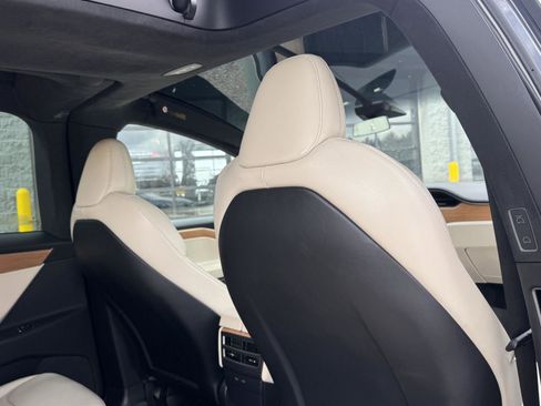 Used 2020 Tesla Model X Long Range image 49