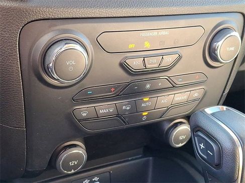 Used 2021 Ford Ranger XLT w/ Equipment Group 301A Mid image 15