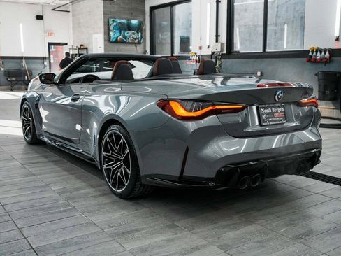 Used 2022 BMW M4 xDrive Competition image 4