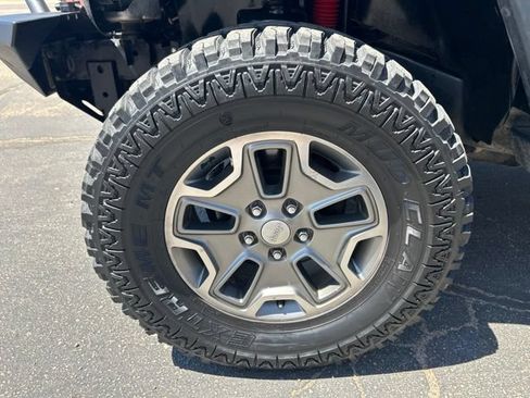 Used 2013 Jeep Wrangler Unlimited Sport AWD/4WD image 14