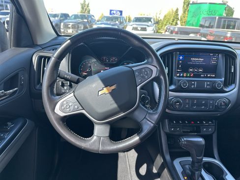 Used 2021 Chevrolet Colorado ZR2 w/ ZR2 Dusk Special Edition AWD/4WD image 25