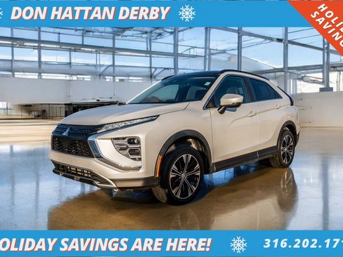 Used 2022 Mitsubishi Eclipse Cross SE image 29