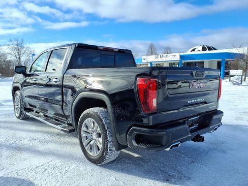 Certified 2025 GMC Sierra 1500 Denali image 9
