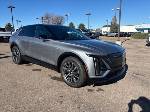 New 2026 Cadillac Lyriq Sport image 7