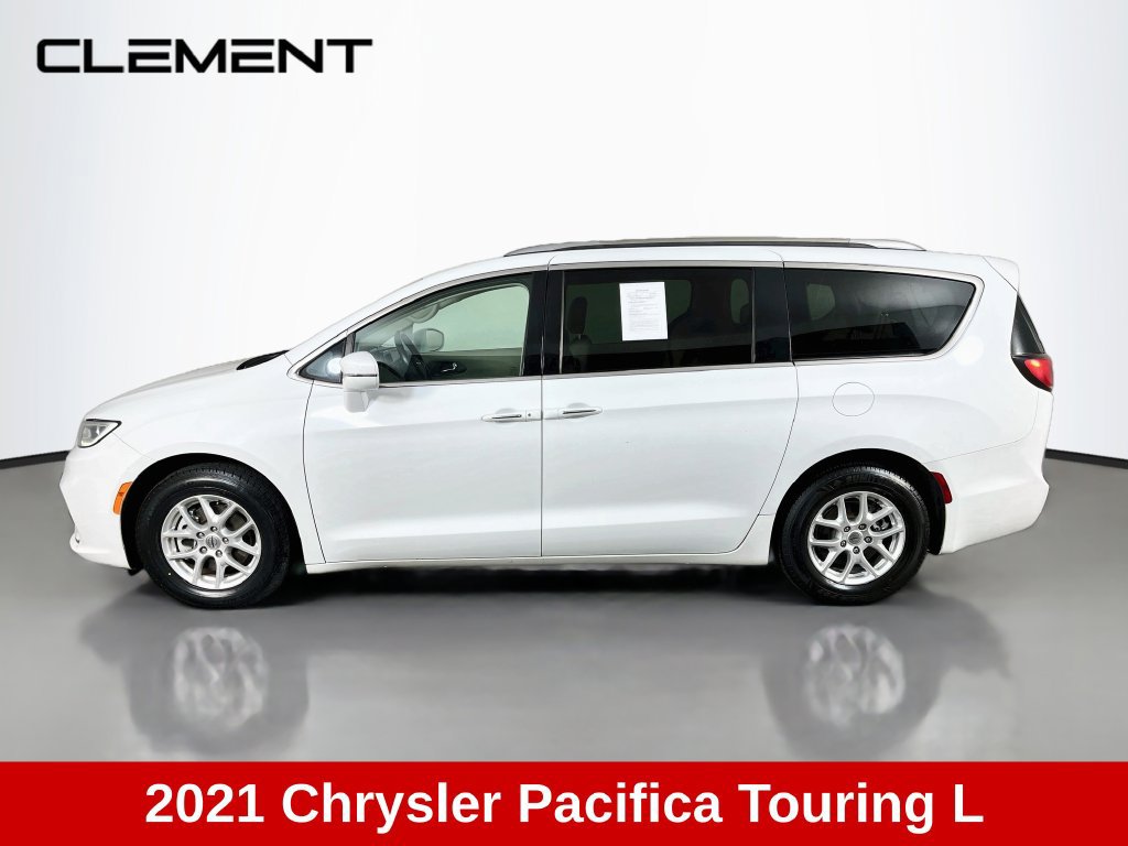 Used 2021 Chrysler Pacifica Touring-L FWD image 4