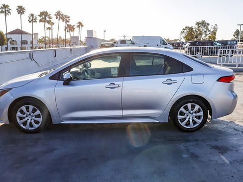 Used 2021 Toyota Corolla LE w/ Carpet Mat Package (TMS) FWD image 14