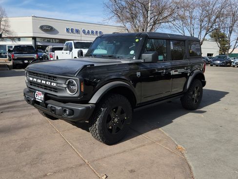 New 2025 Ford Bronco Big Bend w/ Black Diamond Package image 2