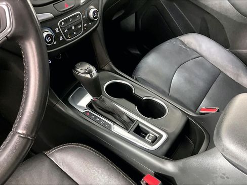 Used 2021 Chevrolet Equinox LT FWD image 15
