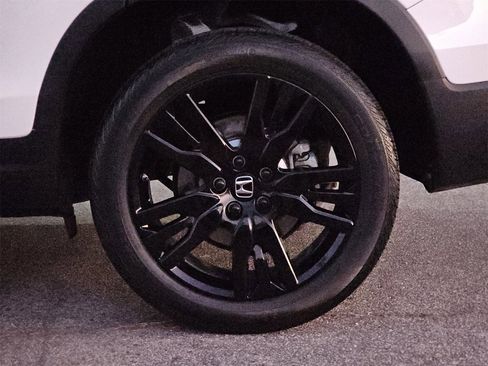 Used 2022 Honda Pilot Black Edition image 37