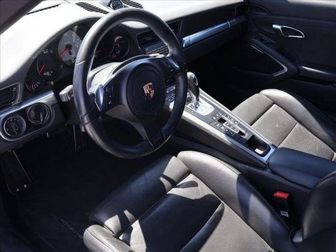 Used 2013 Porsche 911 Carrera 4S AWD/4WD image 3