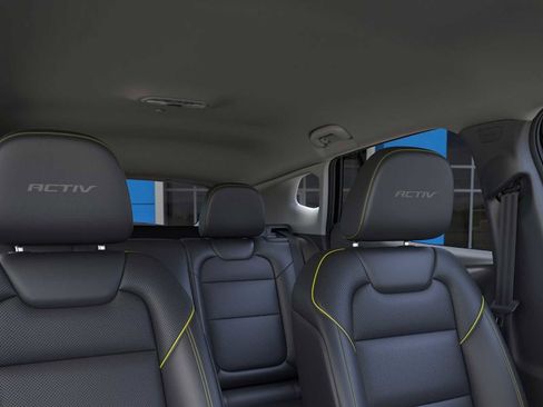 New 2026 Chevrolet Trax ACTIV w/ Driver Confidence Package FWD image 24
