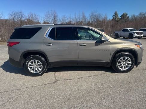 Used 2018 Chevrolet Traverse LT w/ LPO, Floor Liner Package image 7