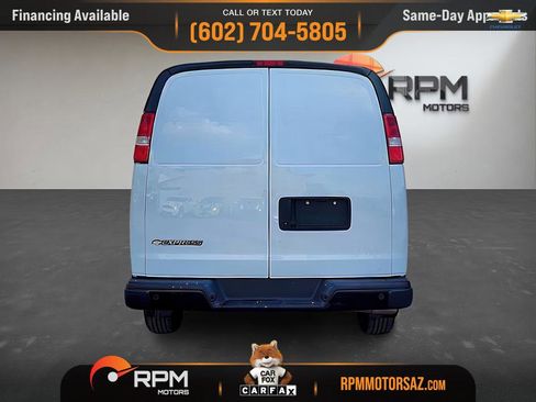 Used 2019 Chevrolet Express 3500 Extended w/ Driver Convenience Package image 5