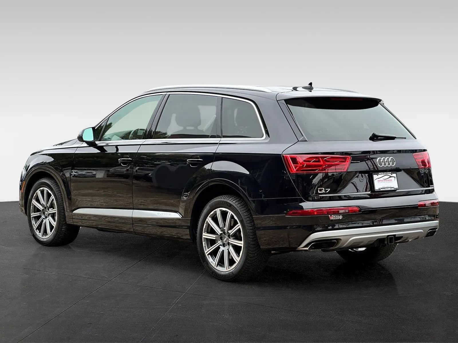 Used 2019 Audi Q7 3.0T Premium Plus AWD/4WD image 5