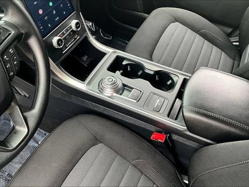 Used 2024 Ford Edge SE AWD/4WD image 17