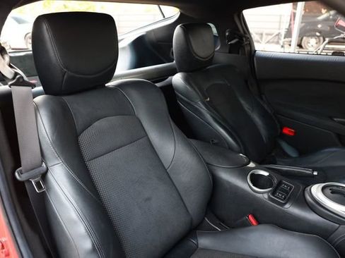 Used 2013 Nissan 370Z Touring image 13