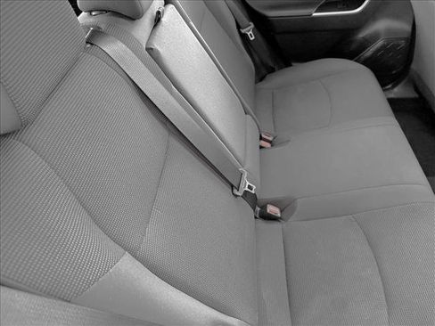 Used 2024 Toyota RAV4 LE AWD/4WD image 18
