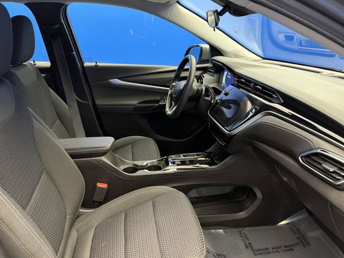 Used 2023 Chevrolet Bolt EUV LT w/ Driver Confidence Package image 23