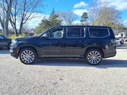 Used 2022 Jeep Grand Wagoneer Series II image 4